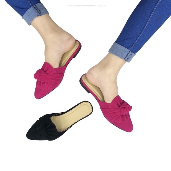 Melo in a Knot Mules - Picture 2 of 6